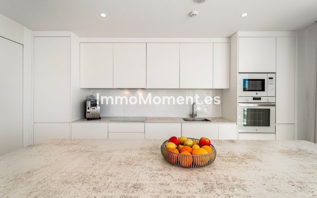 Resale - Apartment - Fuengirola - Fuengirola Centro
