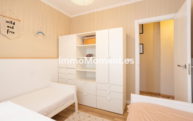 Resale - Apartment - Pilar de la Horadada - Torre de la Horadada