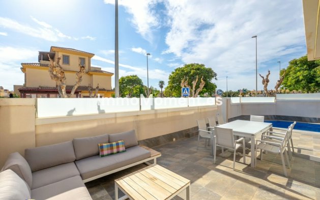Reventa - Villa independiente - Pilar de la Horadada - Pilar de la Horadada Centro