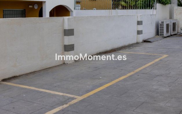 Resale - Apartment - Benalmadena - Benalmadena Centro