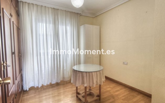 Wiederverkauf - Wohnung - Marbella - San Pedro de Alcántara