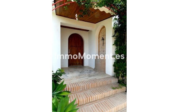 Wiederverkauf - Freistehende Villa - Marbella - Marbella Centro