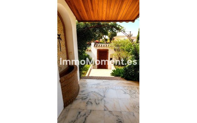 Wiederverkauf - Freistehende Villa - Marbella - Marbella Centro