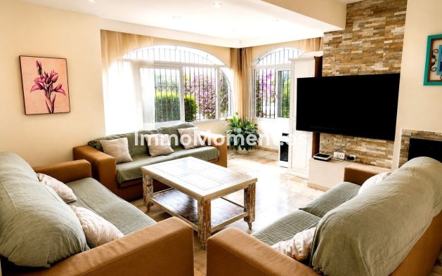 Wiederverkauf - Freistehende Villa - Marbella - Marbella Centro