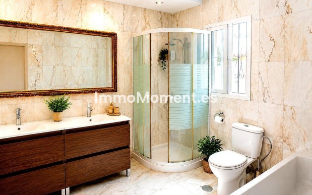Wiederverkauf - Freistehende Villa - Marbella - Marbella Centro