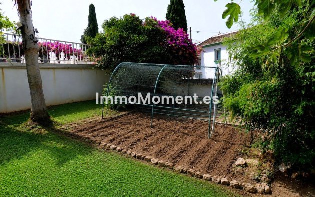 Wiederverkauf - Freistehende Villa - Marbella - Marbella Centro