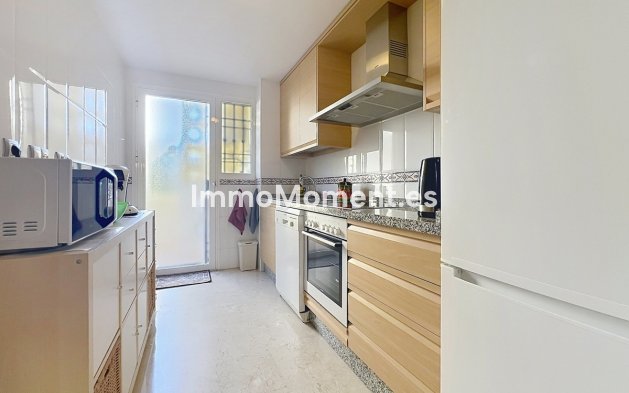 Resale - Apartment - Manilva - San Luis de Sabinillas