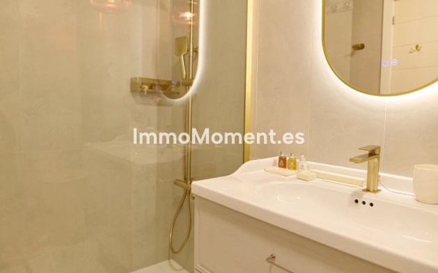 Resale - Apartment - Cartagena - Playa Honda