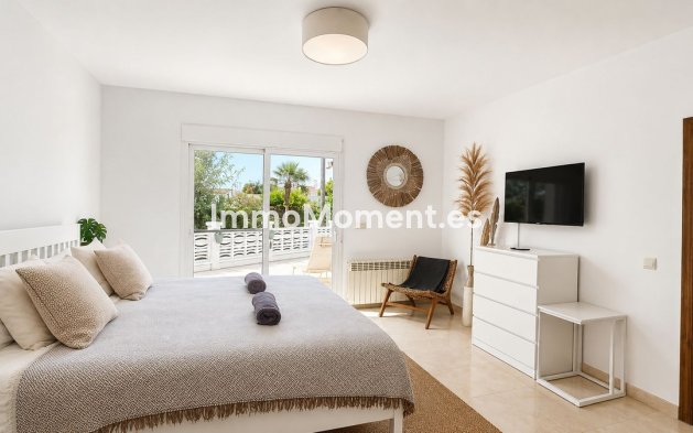 Reventa - Villa independiente - Marbella - Las Chapas