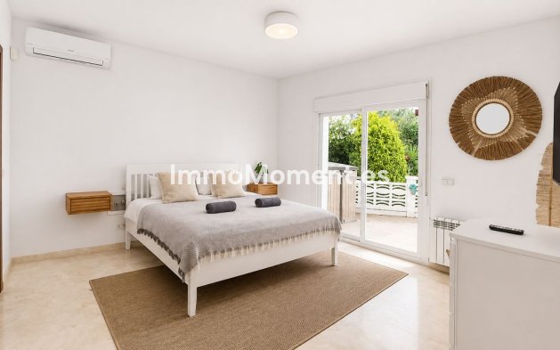Reventa - Villa independiente - Marbella - Las Chapas