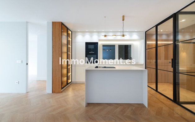 Wiederverkauf - Wohnung - Málaga - Malagueta