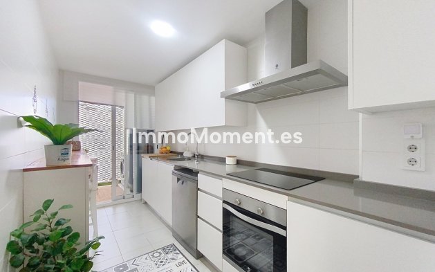 Revente - Appartement - Estepona  - Estepona Centro