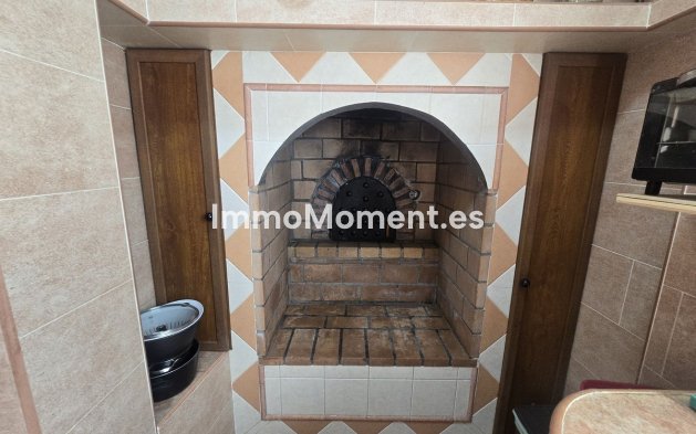 Reventa - Casa de campo - Interior  - Estacion de Cartama