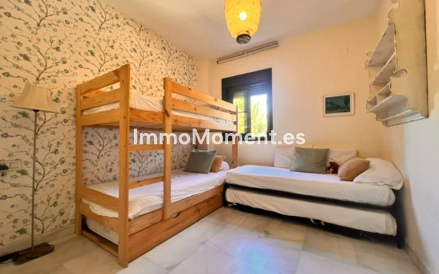 Lange termijn verhuur - Appartement - Estepona  - Hacienda del Sol