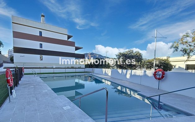 Resale - Apartment - Estepona - Estepona Centro