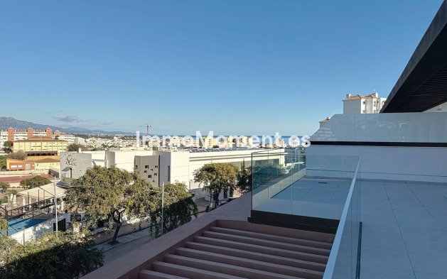Resale - Apartment - Estepona - Estepona Centro