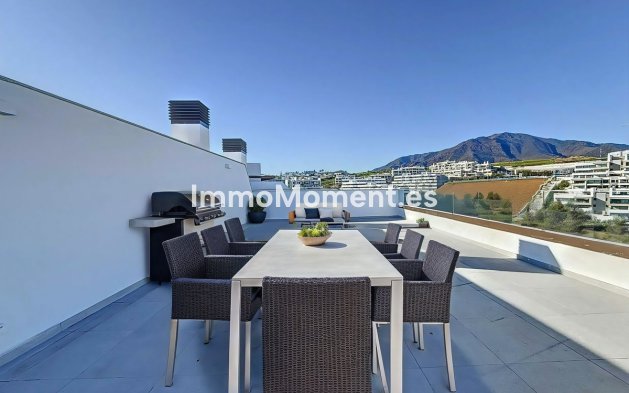 Resale - Apartment - Estepona - Estepona Centro
