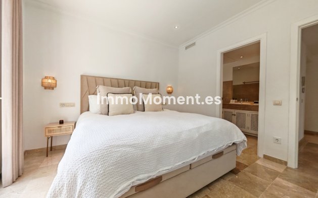 Resale - Apartment - Marbella - La Mairena