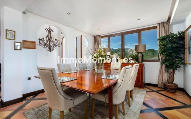Reventa - Villa independiente - Benahavís - Benahavís Centro