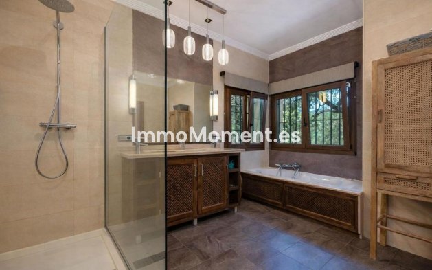 Reventa - Villa independiente - Benahavís - Benahavís Centro
