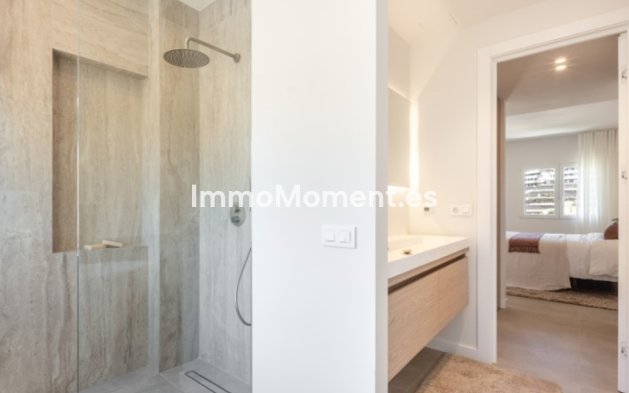 Resale - Apartment - Benahavís - La Quinta