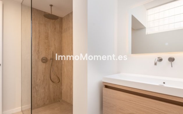 Resale - Apartment - Benahavís - La Quinta