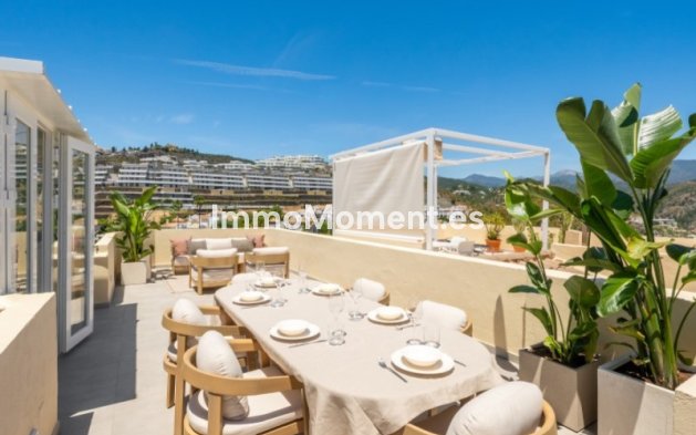 Resale - Apartment - Benahavís - La Quinta