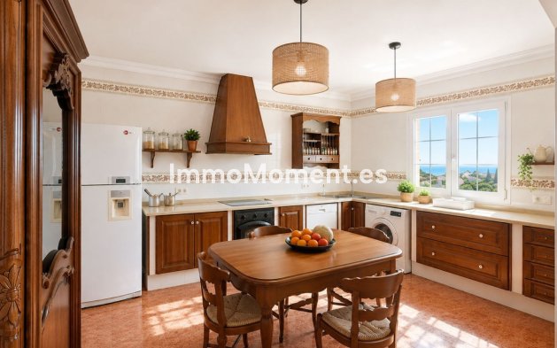 Revente - Villa individuelle - Estepona  - Estepona Centro