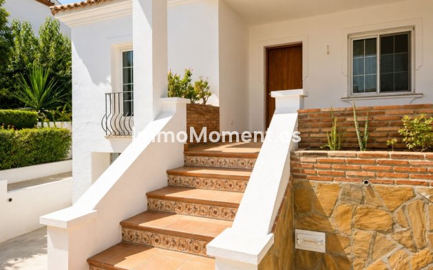 Revente - Villa individuelle - Estepona  - Estepona Centro