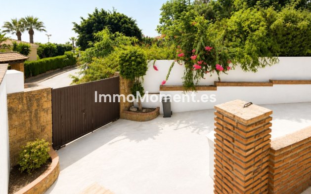 Revente - Villa individuelle - Estepona  - Estepona Centro