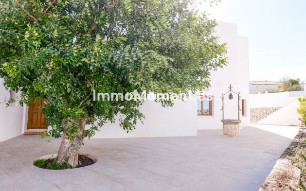 Wiederverkauf - Freistehende Villa - Teulada - Moraira