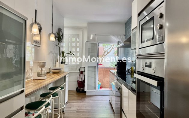 Resale - Apartment - Fuengirola - Los Boliches