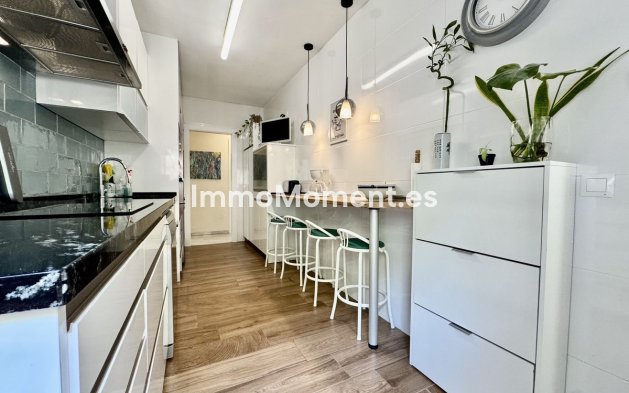 Resale - Apartment - Fuengirola - Los Boliches