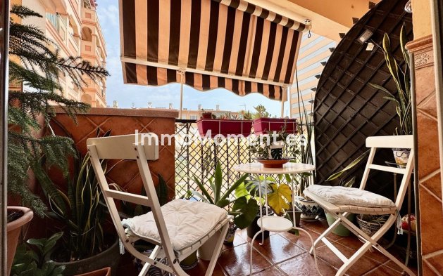 Resale - Apartment - Fuengirola - Los Boliches