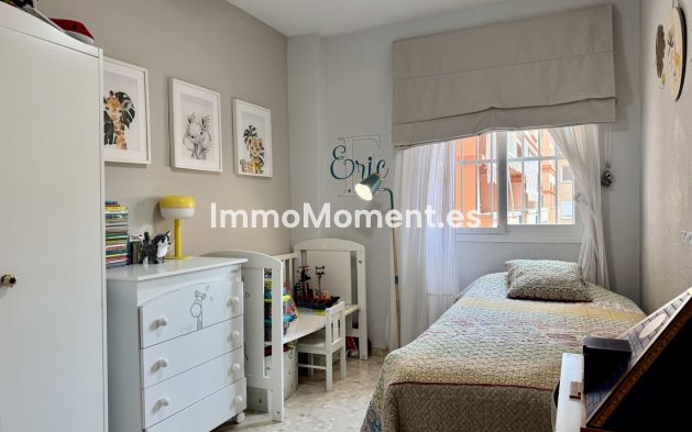 Resale - Apartment - Fuengirola - Los Boliches
