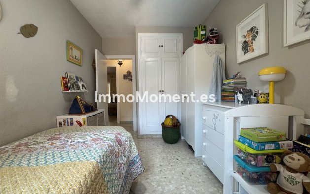 Resale - Apartment - Fuengirola - Los Boliches