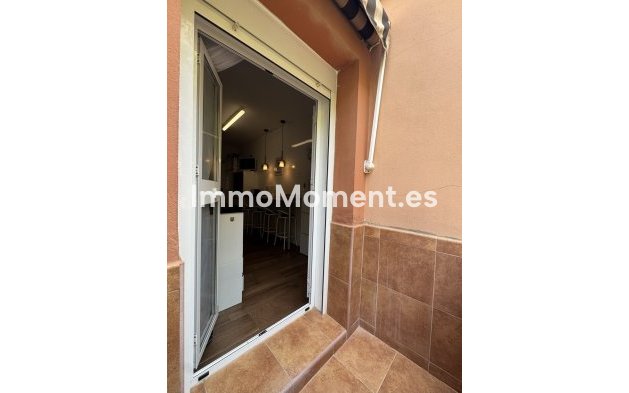Resale - Apartment - Fuengirola - Los Boliches