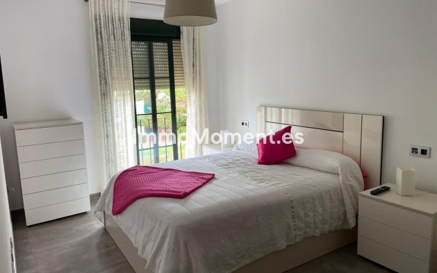 Bestaande woning - Rijtjeshuis - Estepona  - Cancelada