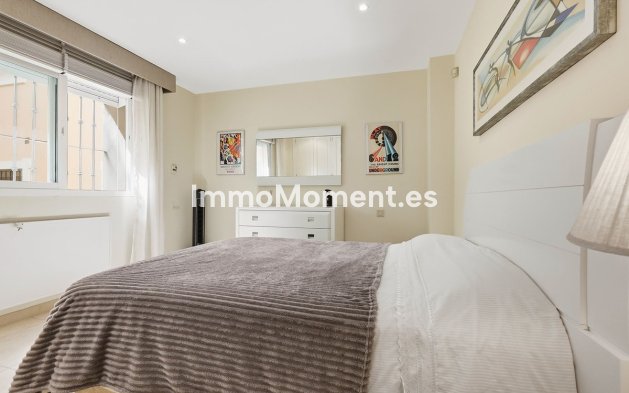 Revente - Appartement - Estepona  - Estepona Centro