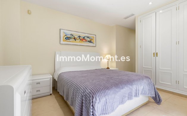 Revente - Appartement - Estepona  - Estepona Centro