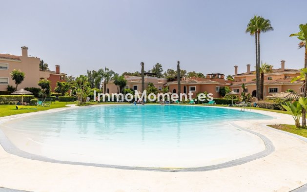 Revente - Appartement - Estepona  - Estepona Centro