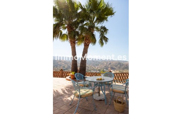 Bestaande woning - Rijtjeshuis - Binnenland  - Almogía