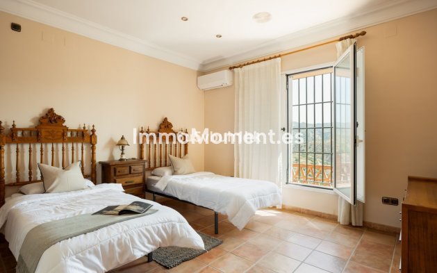 Bestaande woning - Rijtjeshuis - Binnenland  - Almogía