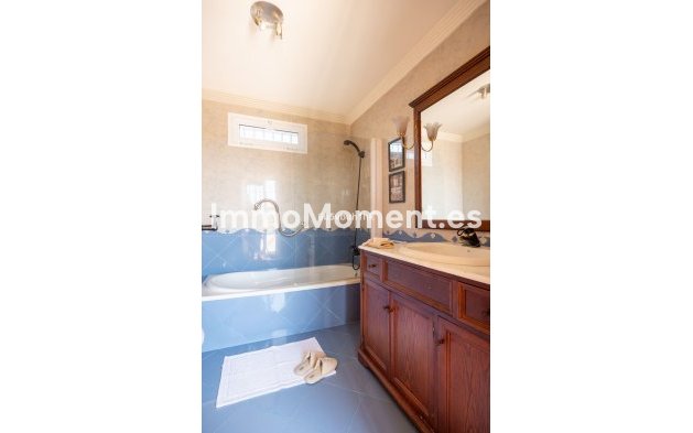 Bestaande woning - Rijtjeshuis - Binnenland  - Almogía