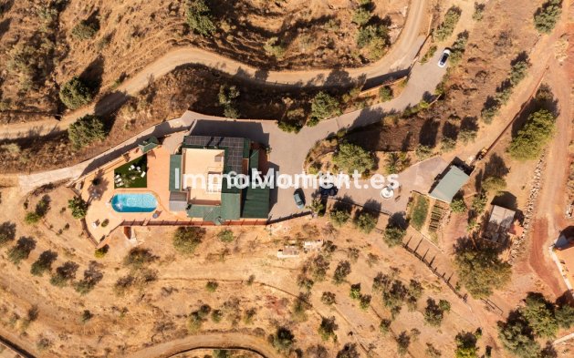 Bestaande woning - Rijtjeshuis - Binnenland  - Almogía