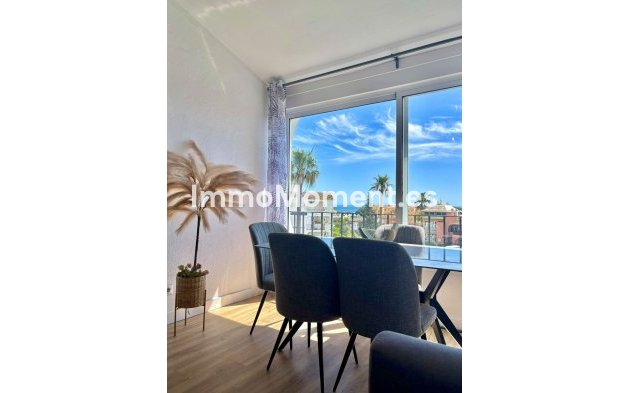 Resale - Apartment - Mijas - Calahonda