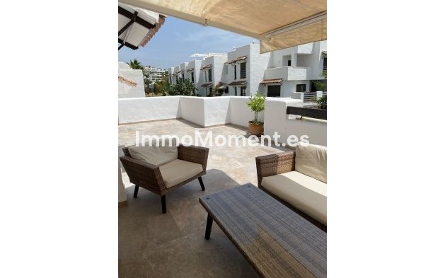 Resale - Apartment - Estepona - Estepona Centro