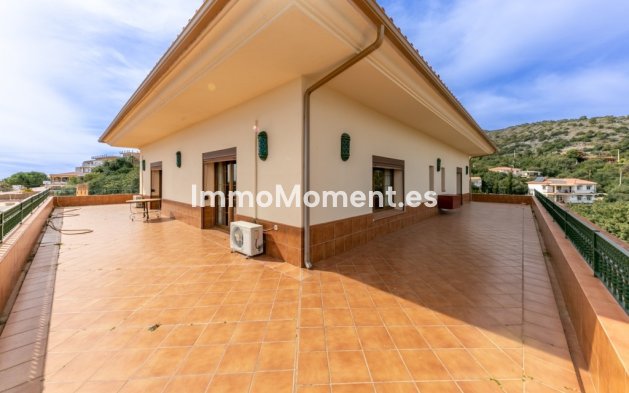 Bestaande woning - Vrijstaande villa - Binnenland  - Churriana