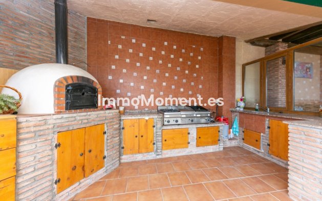Bestaande woning - Vrijstaande villa - Binnenland  - Churriana