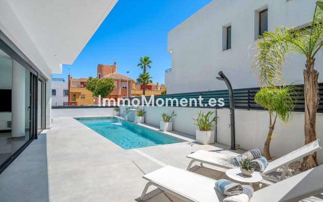 Bestaande woning - Vrijstaande villa - Guardamar del Segura - Guardamar del Segura Centro